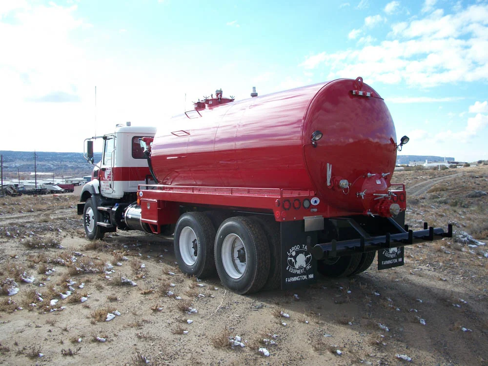 Oilfield Vacuum And Dot Tanks — Largo Tank