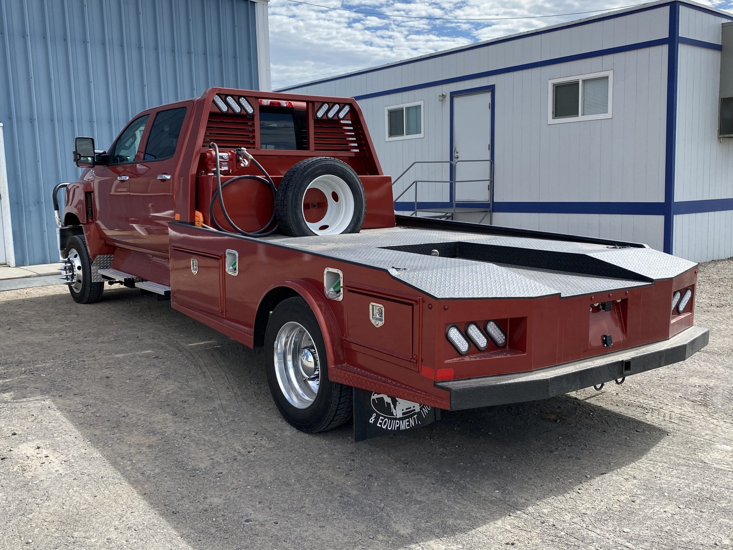 Flatbeds — Largo Tank
