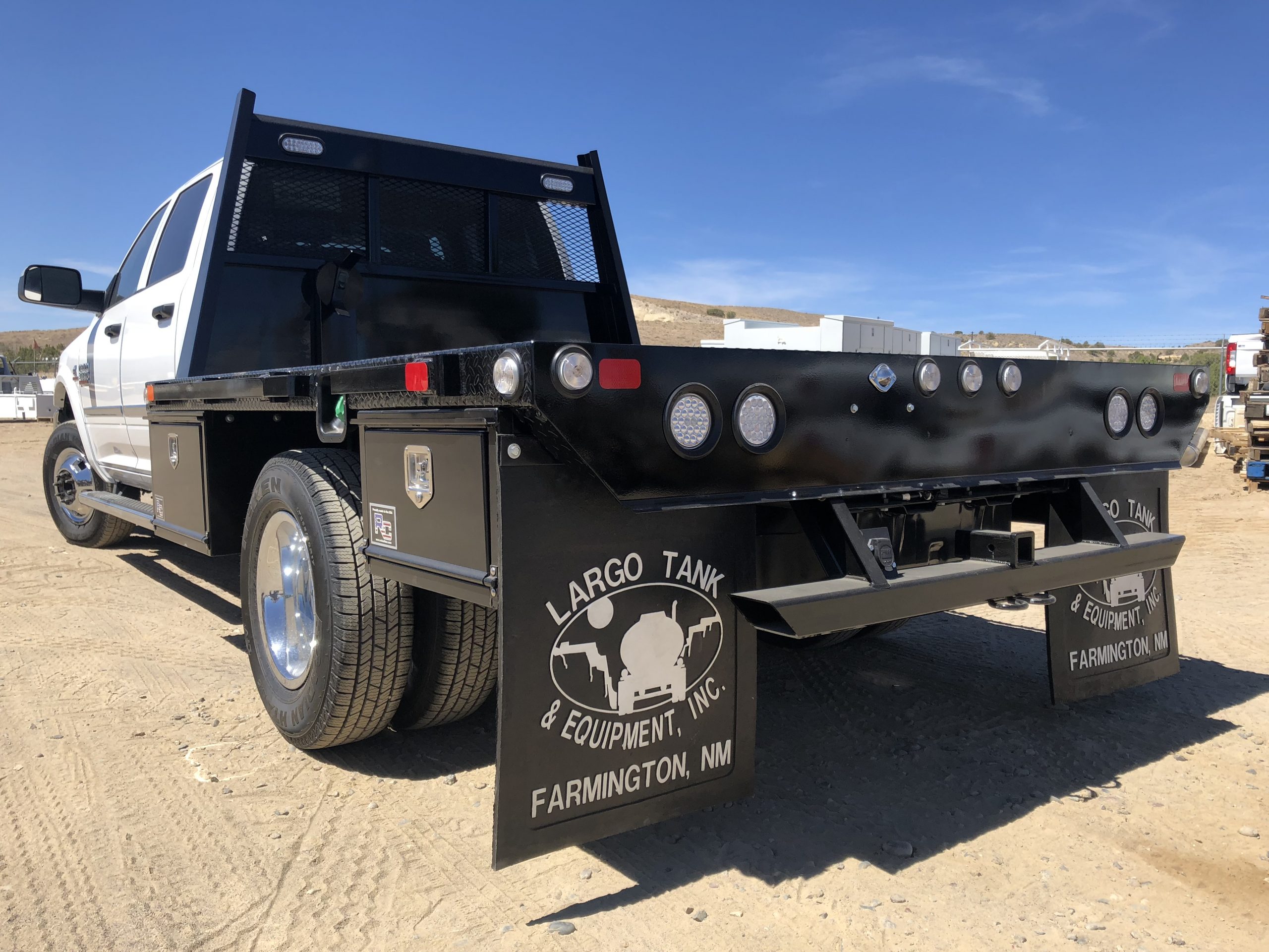 Flatbeds Service